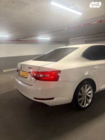 מודעת רכב סקודה סופרב