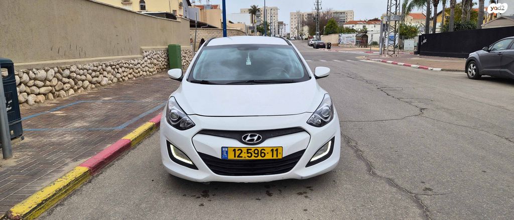 יונדאי i30