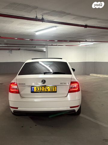 סקודה אוקטביה