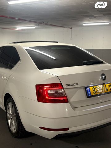 סקודה אוקטביה