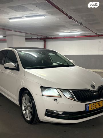 סקודה אוקטביה