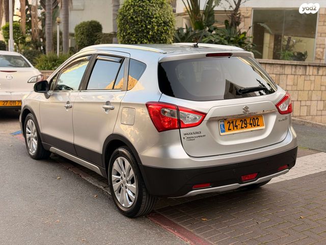 סוזוקי קרוסאובר