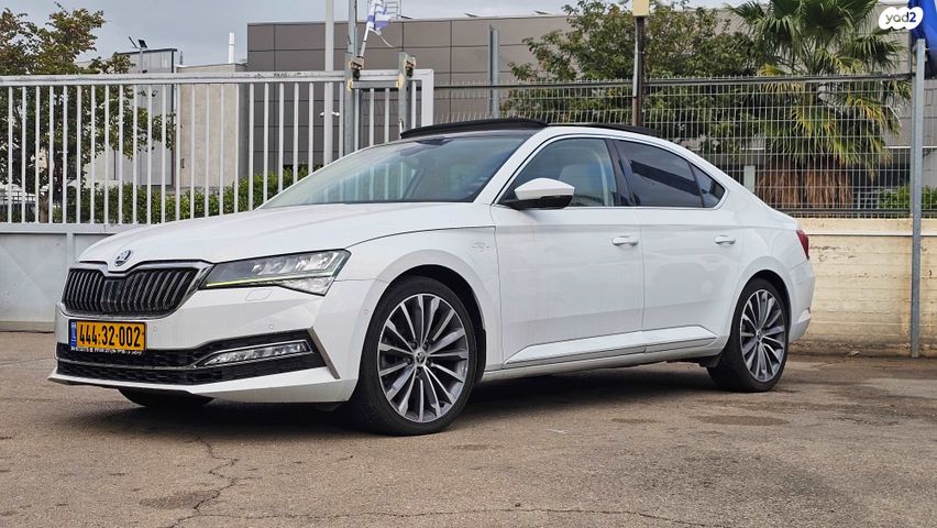 מודעת רכב סקודה סופרב