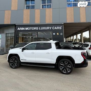 ג'י.אם.סי סיירה EV  