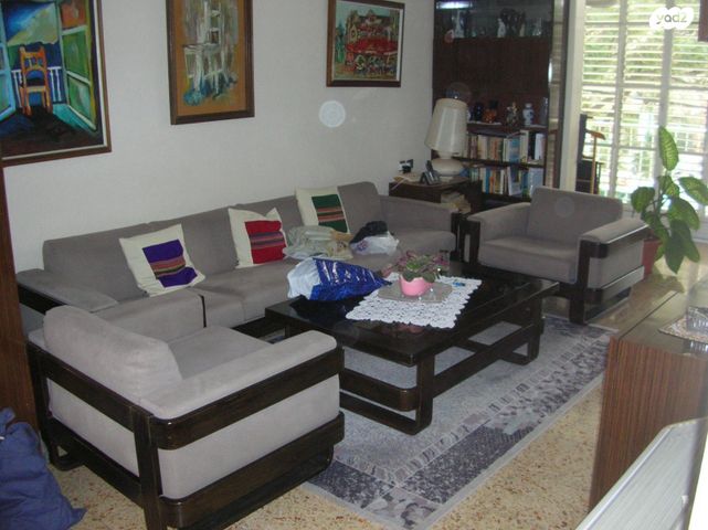 שרה אהרונסון 51