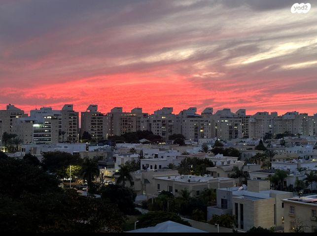 גג/ פנטהאוז, שדרות רוטשילד 15, רובע ט"ו, אשדוד