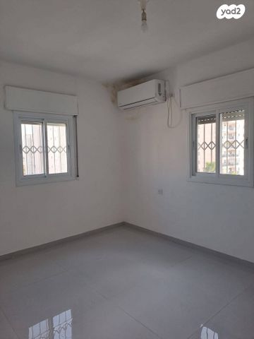 דירה, הגיבורים 84, מרכז העיר, חדרה