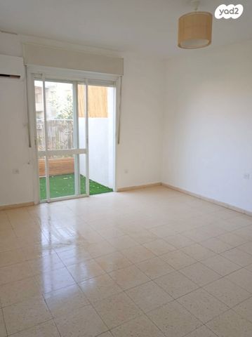 דירה, נחל אשכול 411, קרית ארבע, קרית ארבע