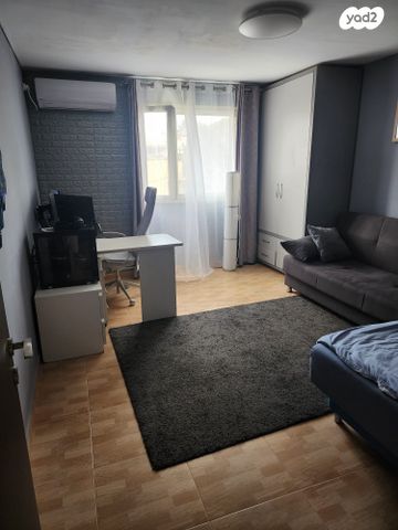 בית פרטי/ קוטג', שקד 15, חלמיש, נווה צוף - חלמיש