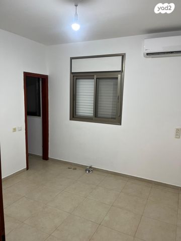 בית פרטי/ קוטג', יוסף בורג 9, הנרקיסים, קרית מלאכי