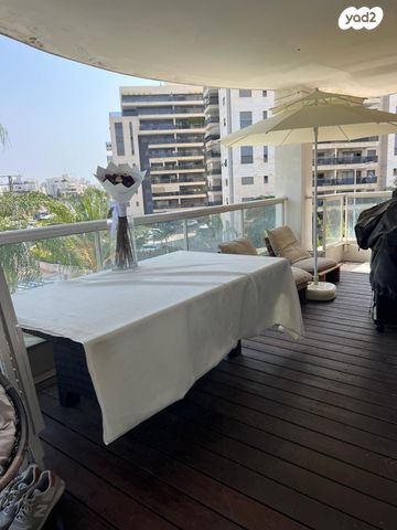 דירה, הבוצרים 32, קרית כרמים, ראשון לציון