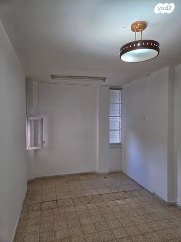 דירה, אצ"ל 3, נווה רם, שיכון מזרחי, רמת גן