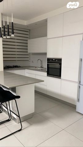 דירה, המעפילים 24, גרין ועם, חולון