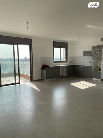 דירה, אהבת אדם 73, שרונה, כפר יונה