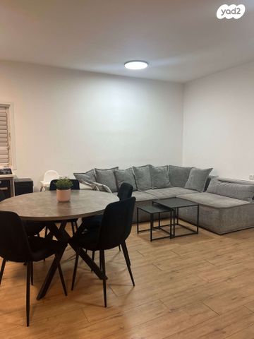 דירה, אבן גבירול 1, נאות שקמה, ראשון לציון