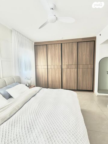 גג/ פנטהאוז, ספיר 2, צמרות המושבה, באר יעקב