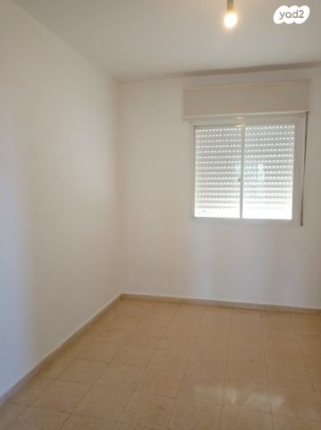 דירה, נחל אשכול 411, קרית ארבע, קרית ארבע