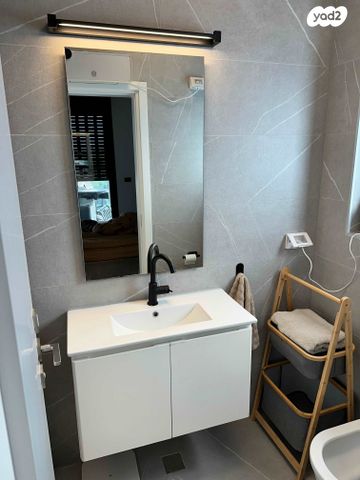 דירה, אייזיק רמבה 9, נוף הטיילת, נתניה