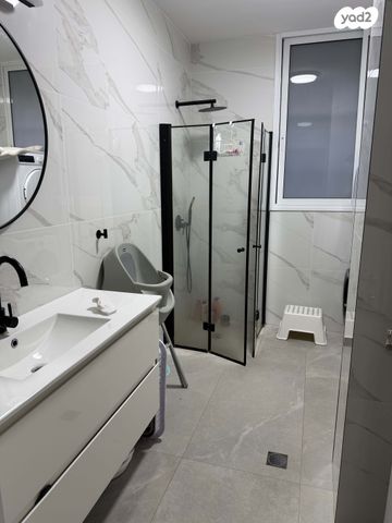 דירה, בן ציון ישראלי 15, נאות רחל, חולון