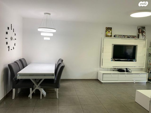 דירה, עפרה חזה 7, קרית האמנים, מצליח, רמלה