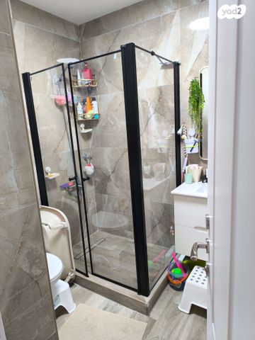 דירה, ישראל גלילי 2, בן גוריון, שדרות