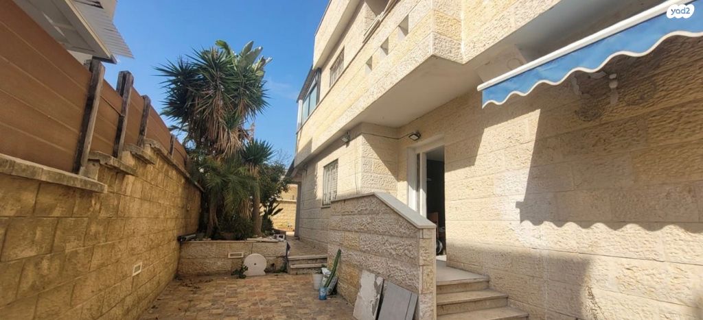 בית פרטי/ קוטג', בני אמדורסקי 5, קרית האמנים, מצליח, רמלה