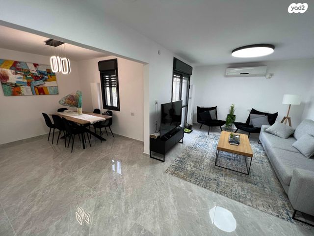 מבוא הגבים 3