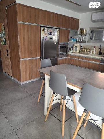 בית פרטי/ קוטג', יוסף ויתקין 1, נווה דוד, רמלה