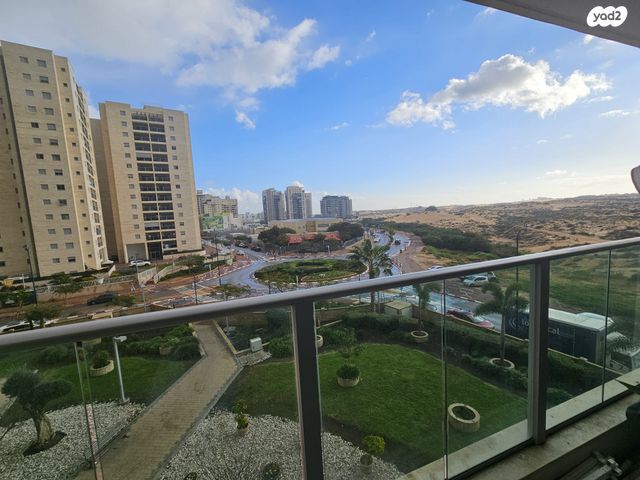 דירה, אשכולית 3, רובע ט"ז, אשדוד