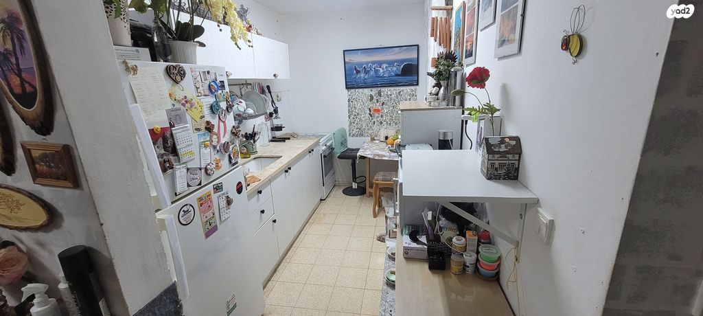 דירה, תלתן 2, גני אביב, לוד