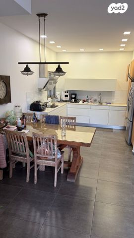 דירת גן, האלוף דוד מימון 17, קרית הלאום, ראשון לציון