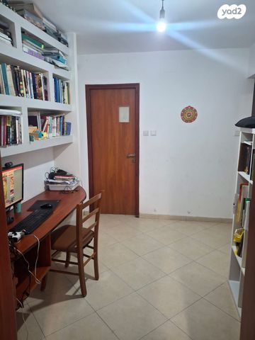 דירה, זרובבל 5, דקל, אפרת