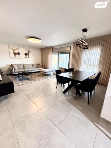 דירה, השחף 15, החותרים, טירת כרמל