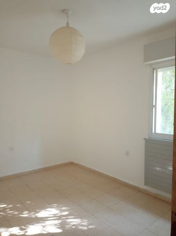 דירה, נחל אשכול 411, קרית ארבע, קרית ארבע