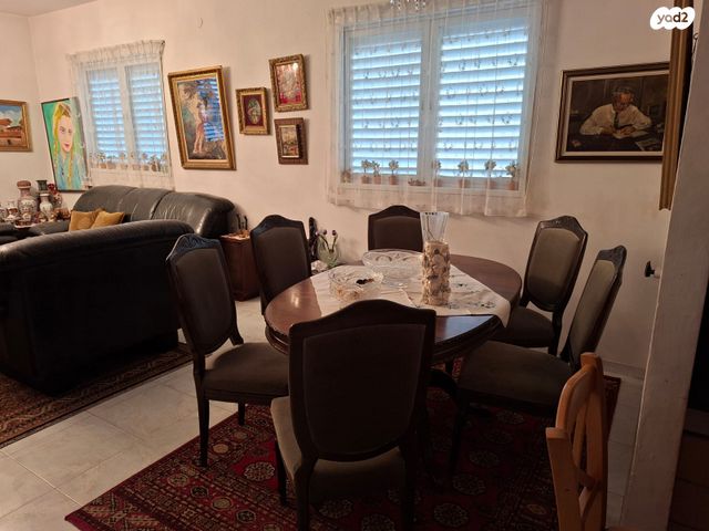 דירה, הצנחנים 4, מגדיאל, הוד השרון