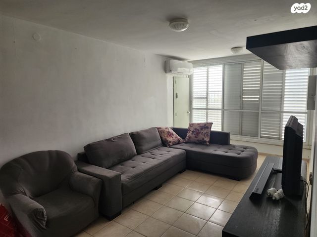 שדרות יוספטל 105