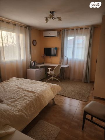 בית פרטי/ קוטג', שקד 15, חלמיש, נווה צוף - חלמיש