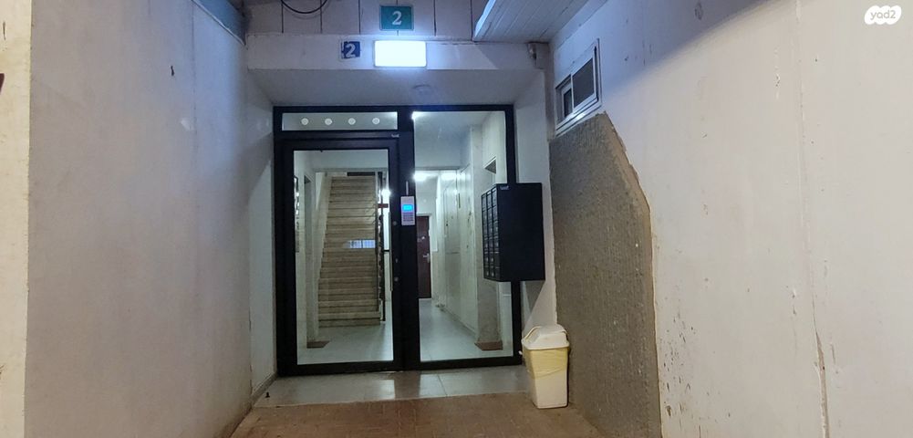 דירה, תלתן 2, גני אביב, לוד