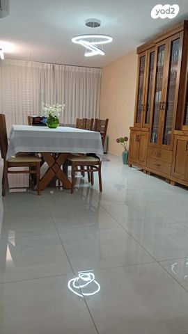 דירה, יונה גרין 7, קרית הרב סלומון, פתח תקווה