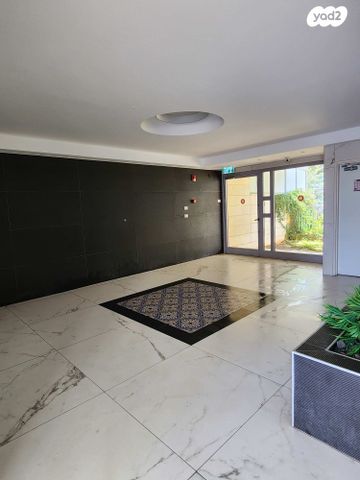 דירה, זוהר 18, מת"מ, נאות פרס, חיפה