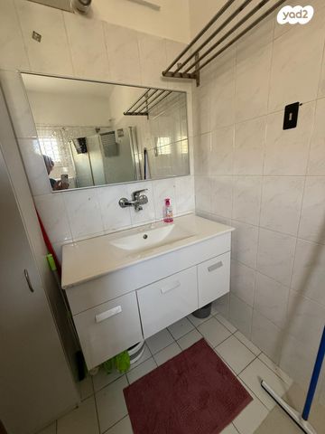 דירה, הזית 1, ניצנה, בת ים