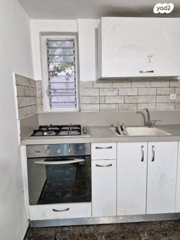 דירה, חוסן 3, חליסה, חיפה