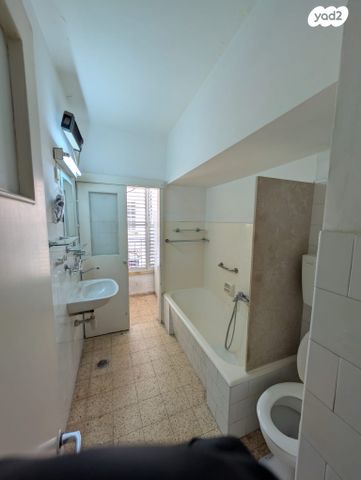 דירה, יהושע חנקין 68, מרכז, קרית עבודה, חולון