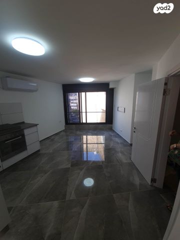 דירה, משה שרת 46, דרום עפולה, עפולה