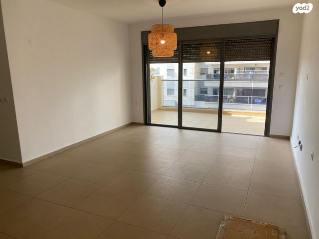 דירה, שושנת העמקים 41, רמת אמיר, קדימה צורן