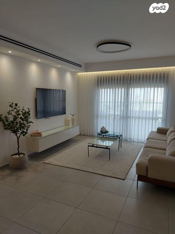 דירה, ארגמן 7, עיר היין, אשקלון