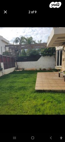 דו משפחתי, סמטת הערמונים 2, שאר העיר, קדימה צורן