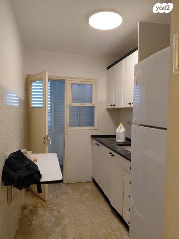 תורה ועבודה 20