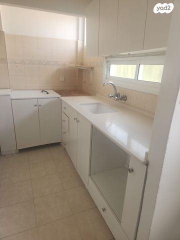 דירה, דוד רמז 17, עלייה, כפר סבא