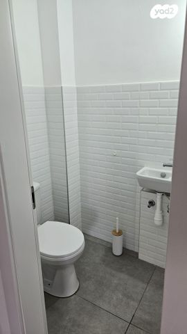 דירה, חיים נחמן ביאליק 16, גן יבנה מערב, גן יבנה